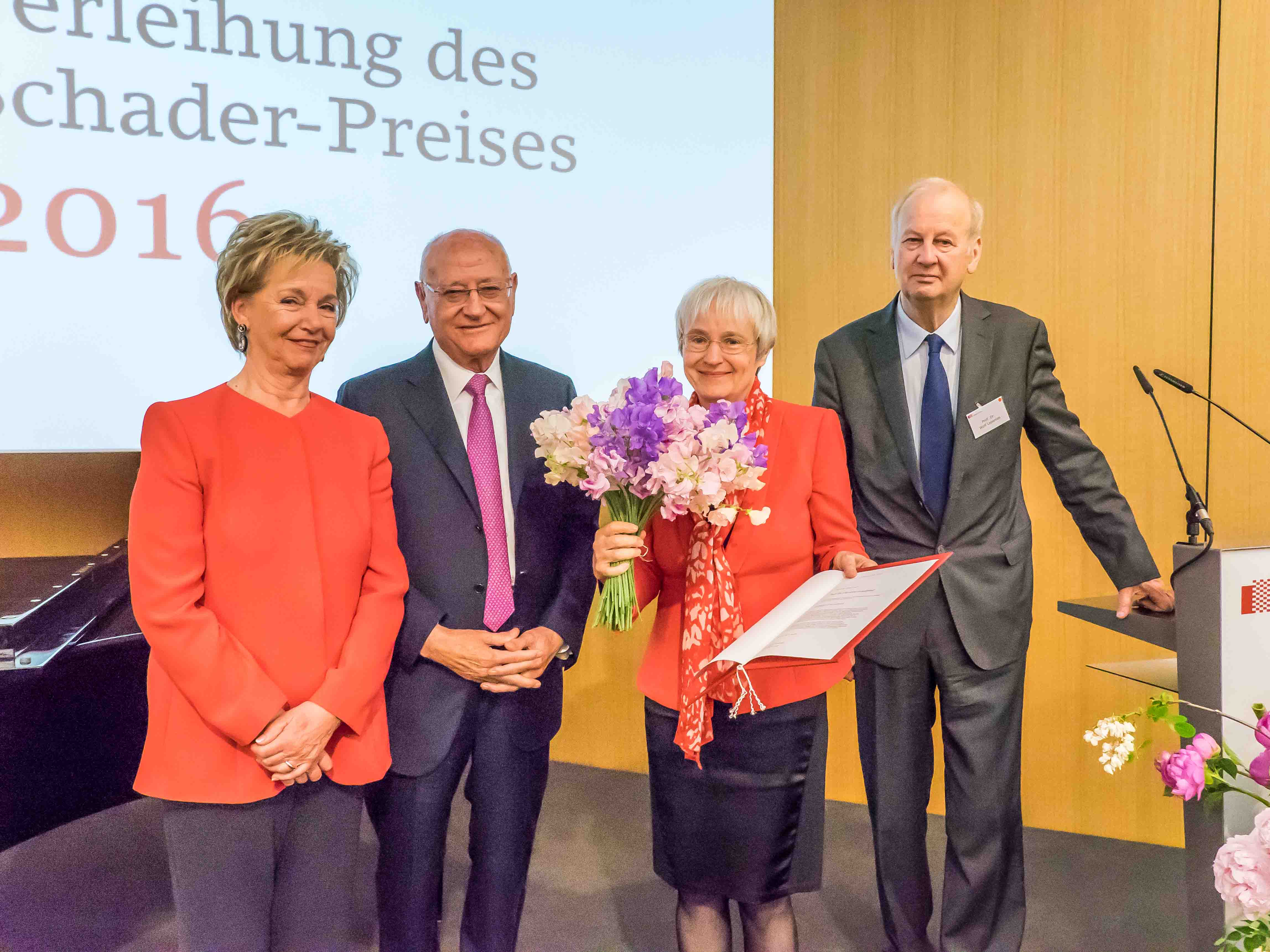 Christine Landfried erhält den SchaderPreis 2016